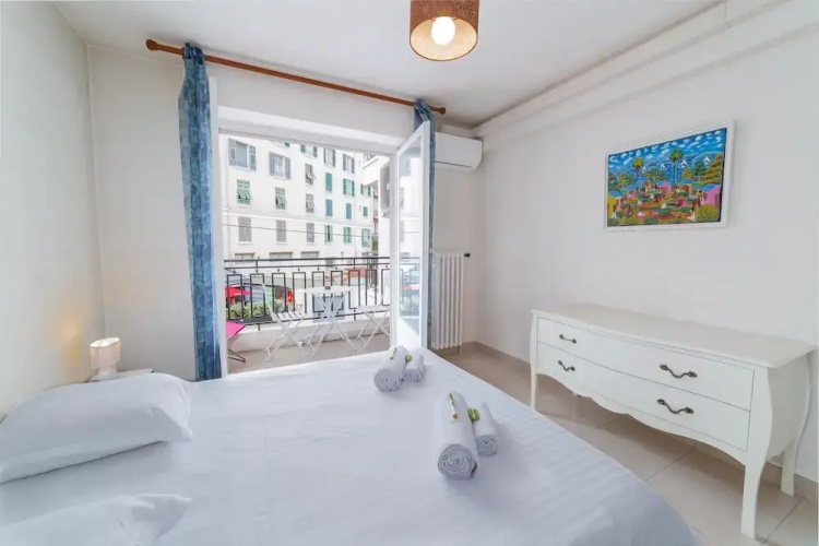 Le Mazarin Apartment 2