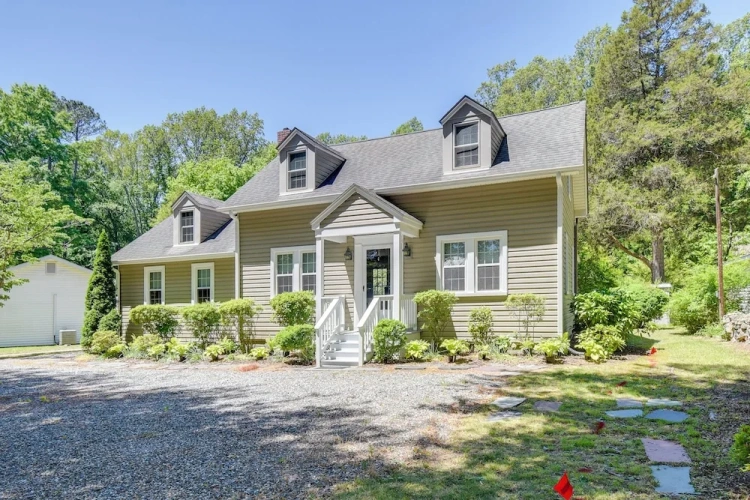 3 Bedrooms Cottage