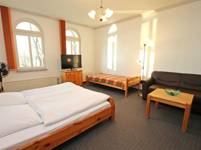 Apartment with lake view