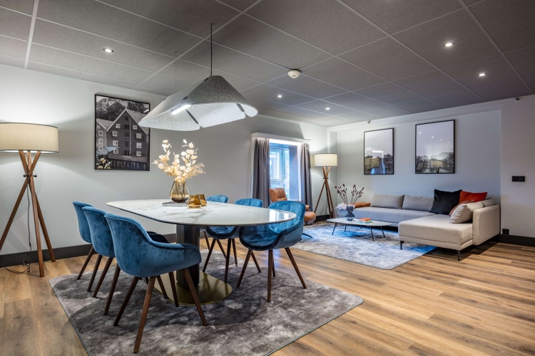 1 Bedroom Suite with river view