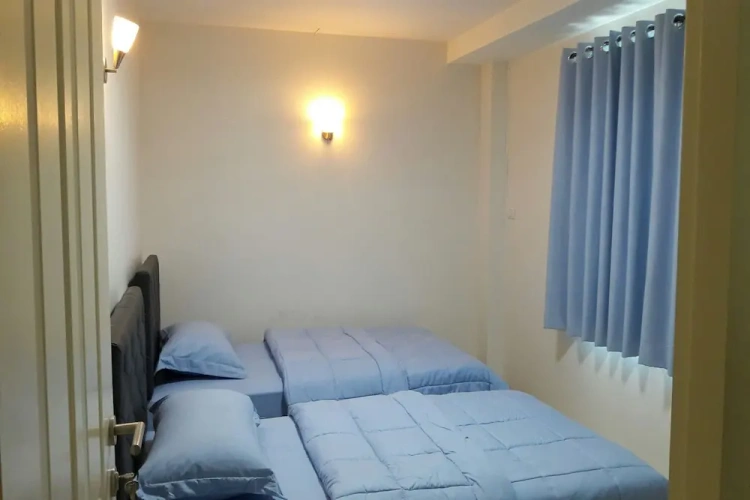 Standard Twin room with balcony
