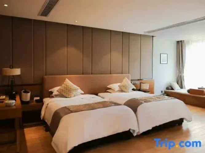 Twin Suite