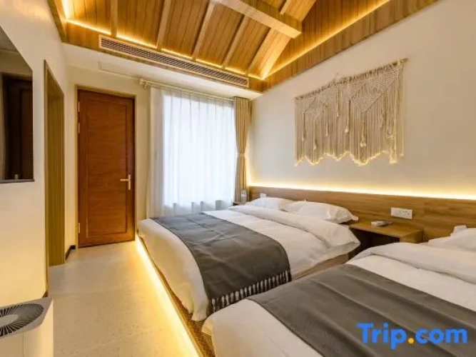 Standard Double room with courtyard view