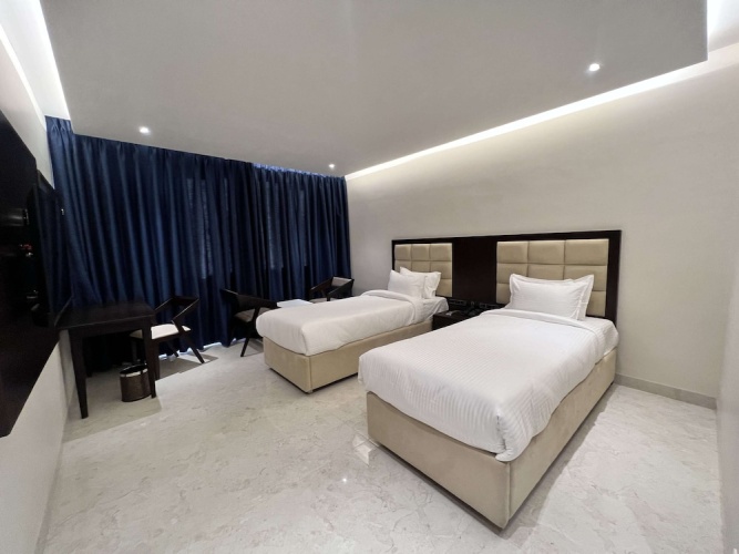Business Double room with city view