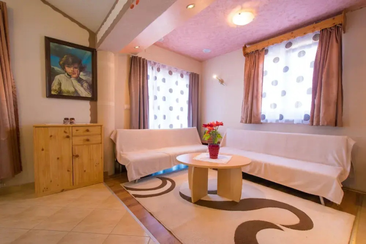 Apartment Hajdi