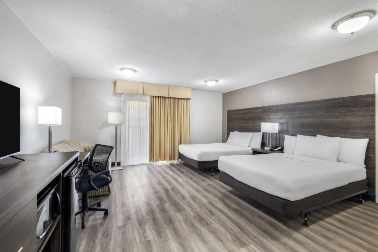 Days Inn by Wyndham London