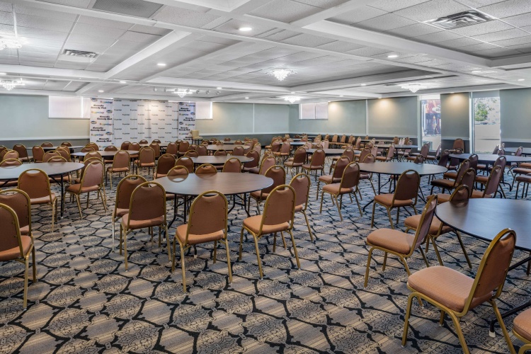Wyndham Garden Kenosha Harborside photo 13
