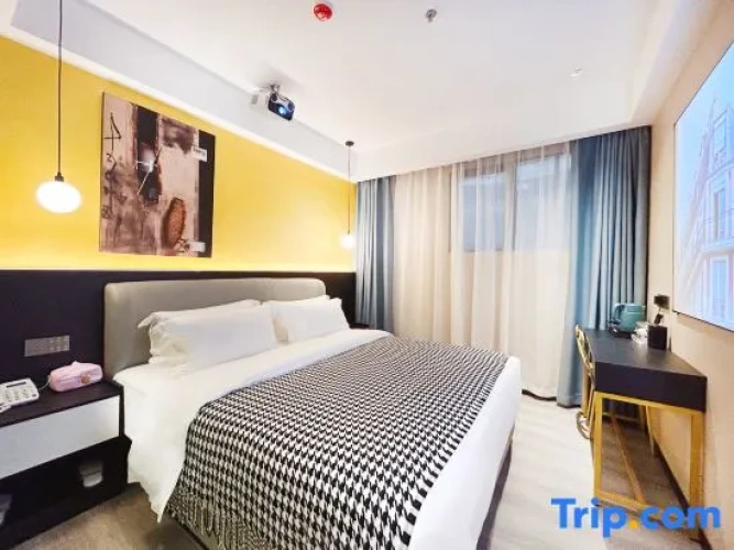 Standard Double room with garden view