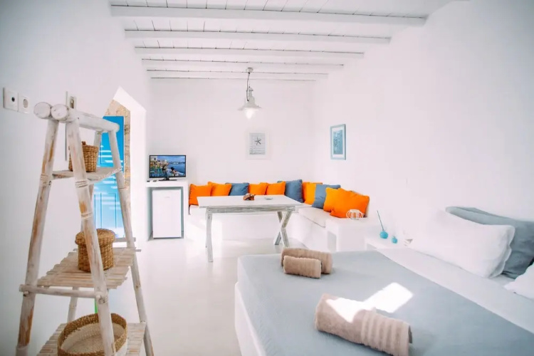 Mykonos Supreme Comfort Suites