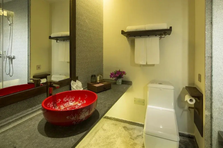 Sunforest Resort Hotel