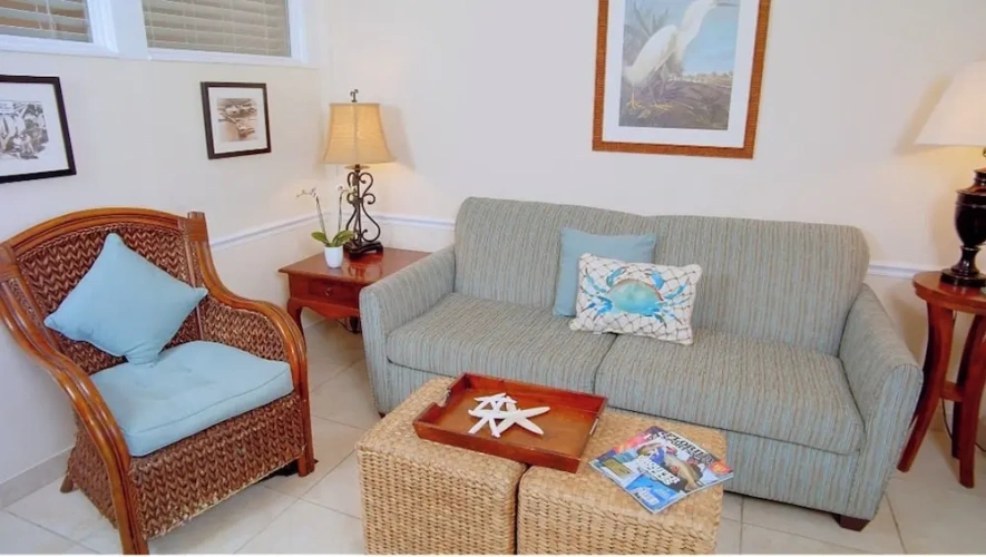 1 Bedroom Deluxe Suite