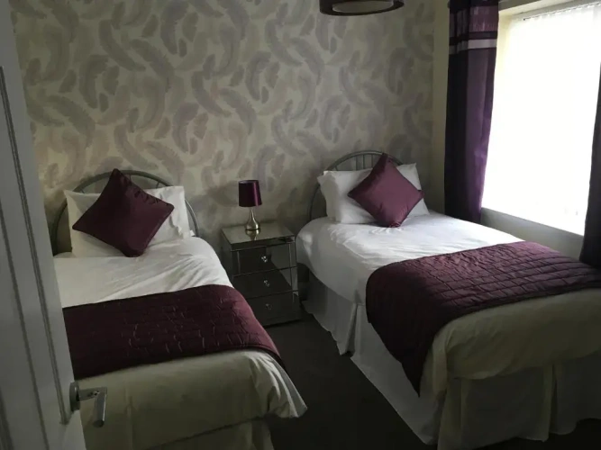 2 Bedrooms Double Cottage