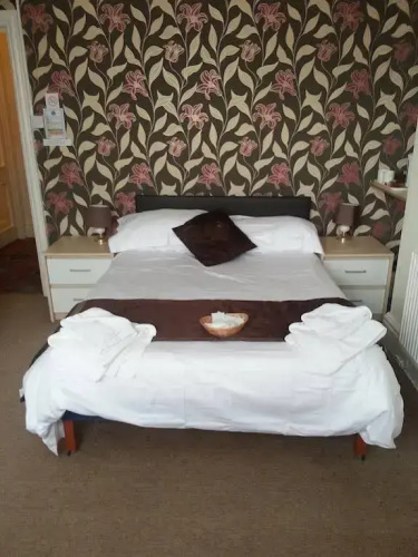 Sunnymede Hotel