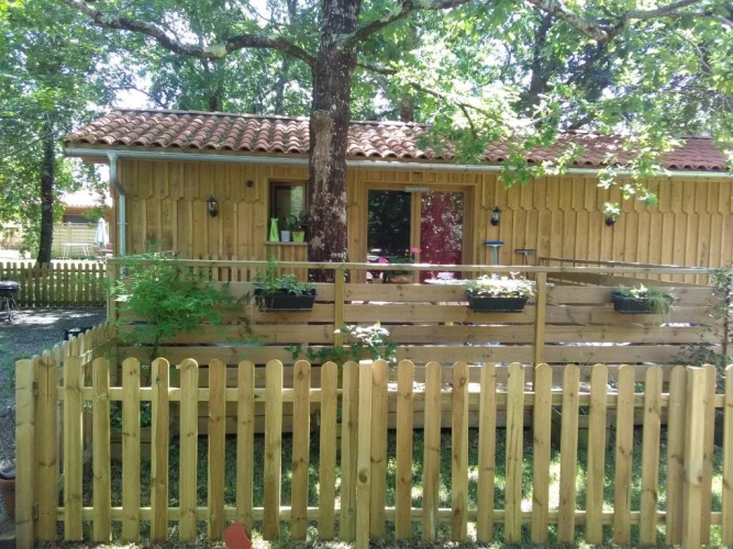 2 Bedrooms Chalet