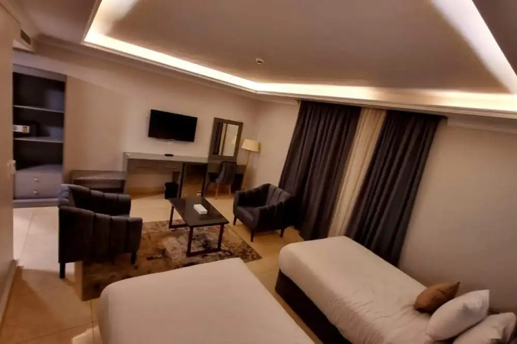 Grand Plaza Hotel
