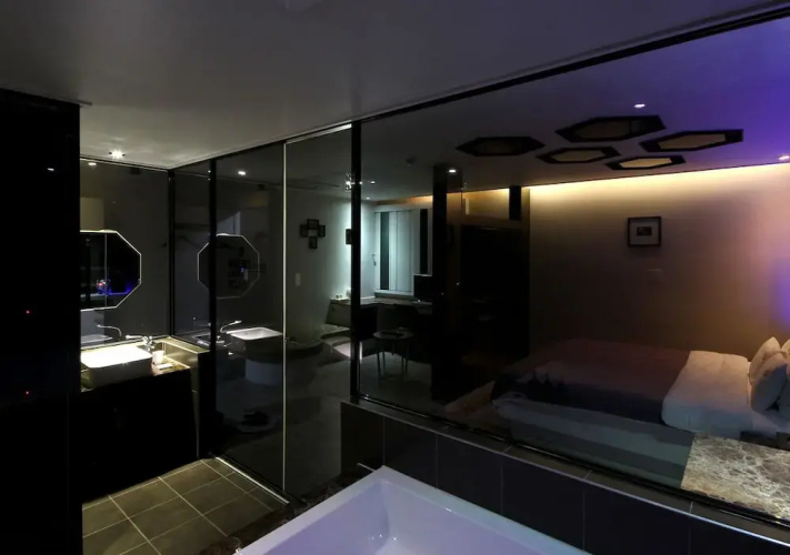 2Heaven Hotel