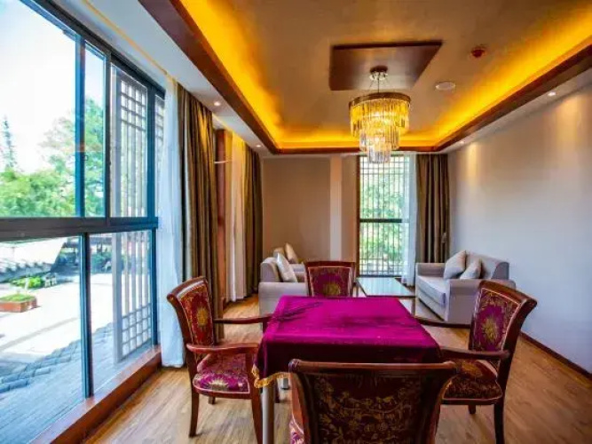 Manju Hotel