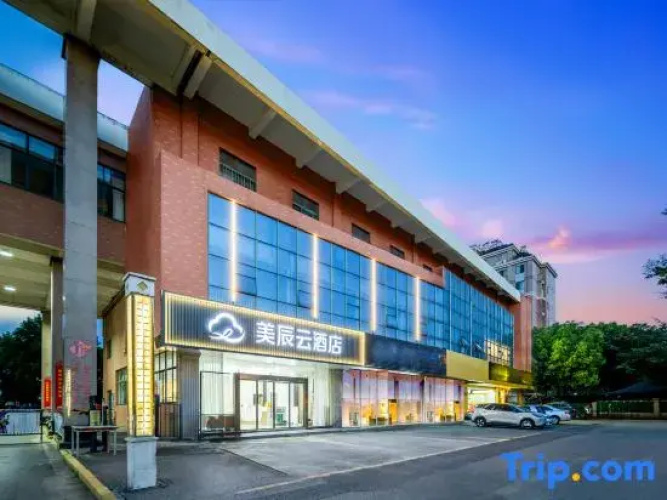 Meichen Cloud Hotel