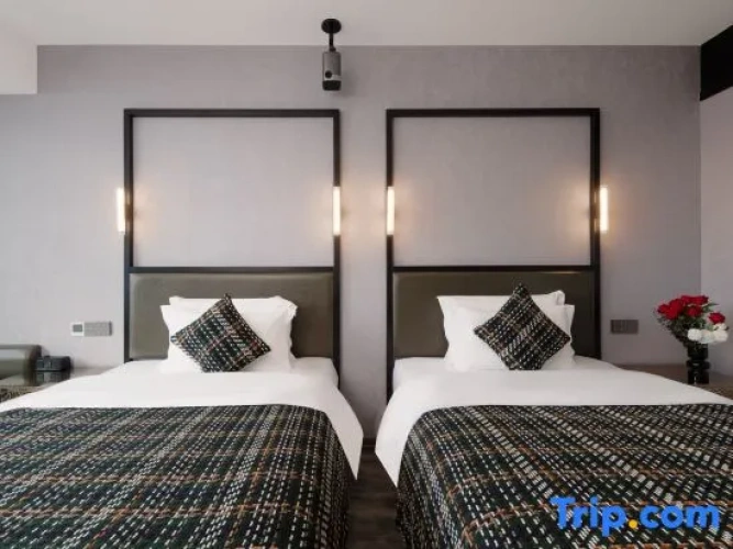 Superior Twin room with view