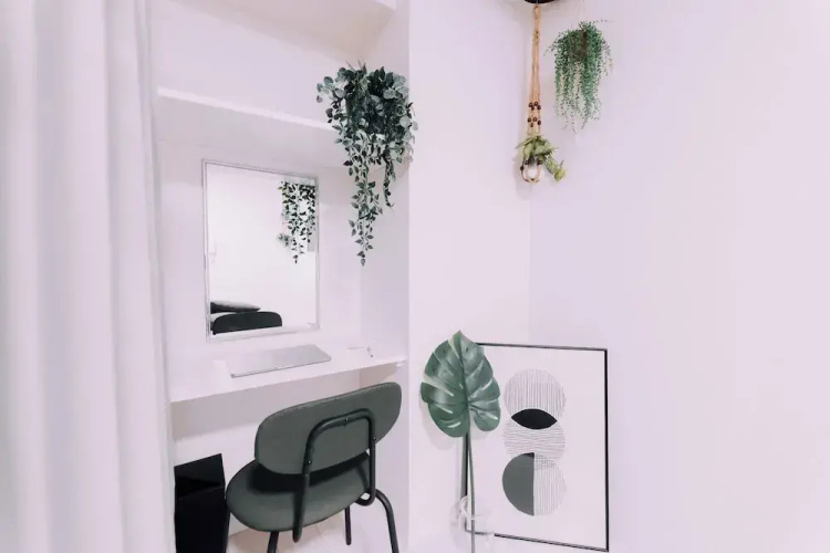 Minimalist Loft 401