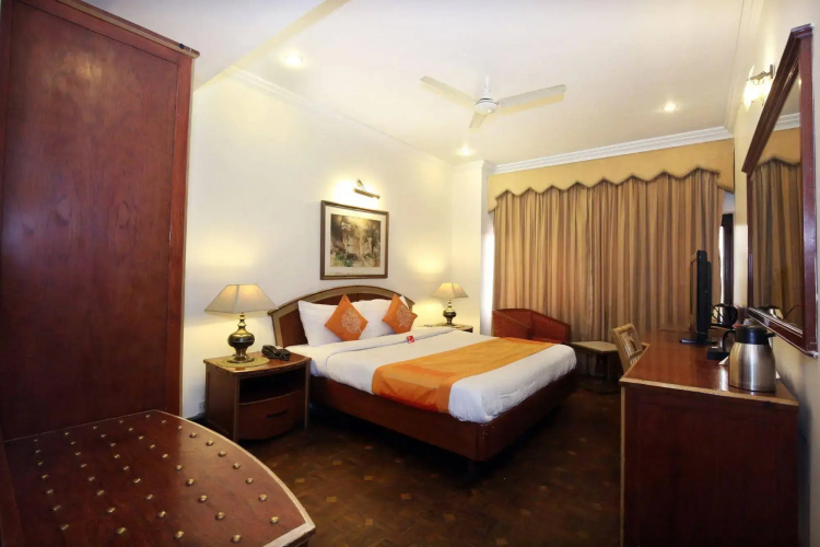 Fabhotel Kwality Regency