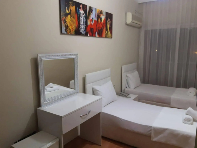 Melody city hotel