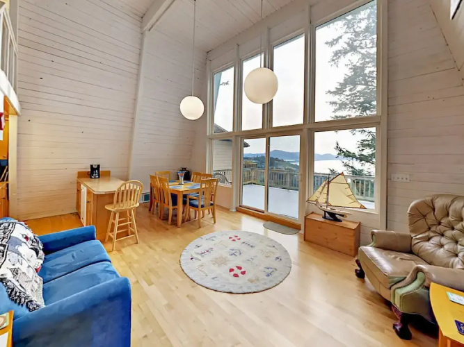 Norwester Upper and Lower - 3 Br Home