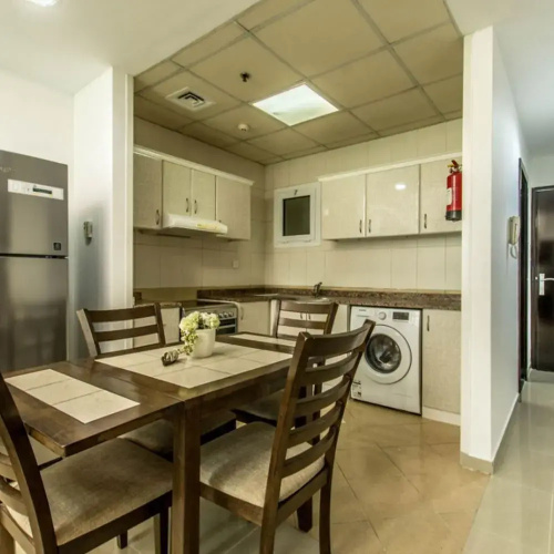 Lake City - 1BR