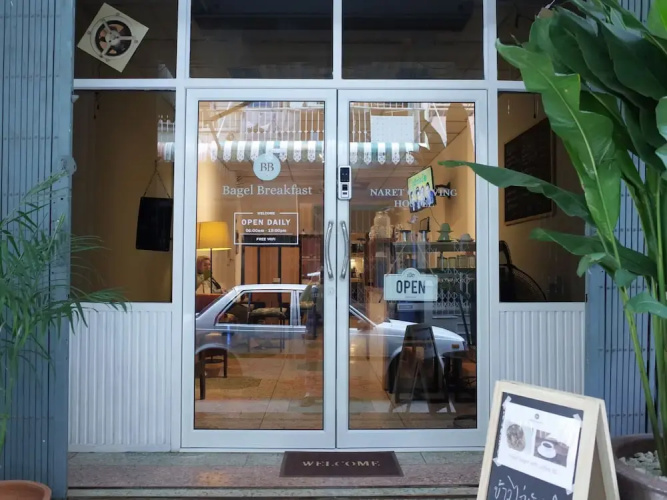 Naret Coliving - Hostel - Adults Only
