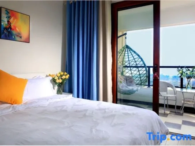 2 Bedrooms Suite with garden view
