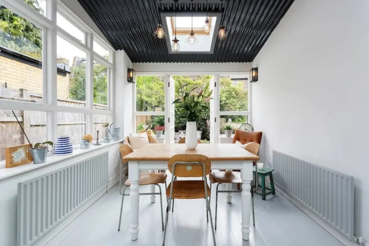 Veeve - Modern Cottage