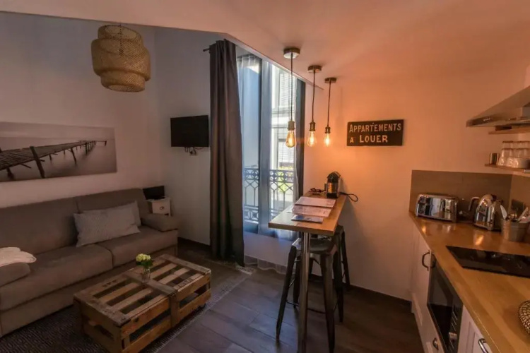 Demeure Terrisse La Maison