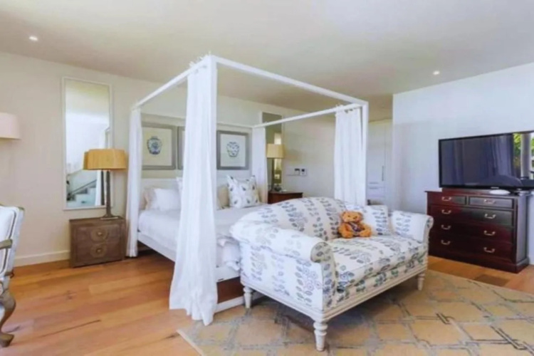 The 11 Camps Bay