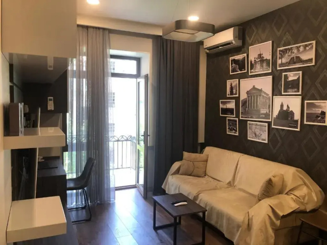 Apartment on Moskovyan 31