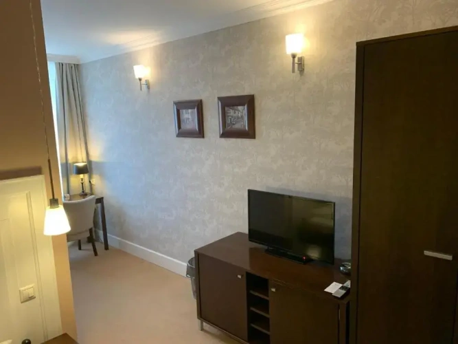Standard Twin room with view