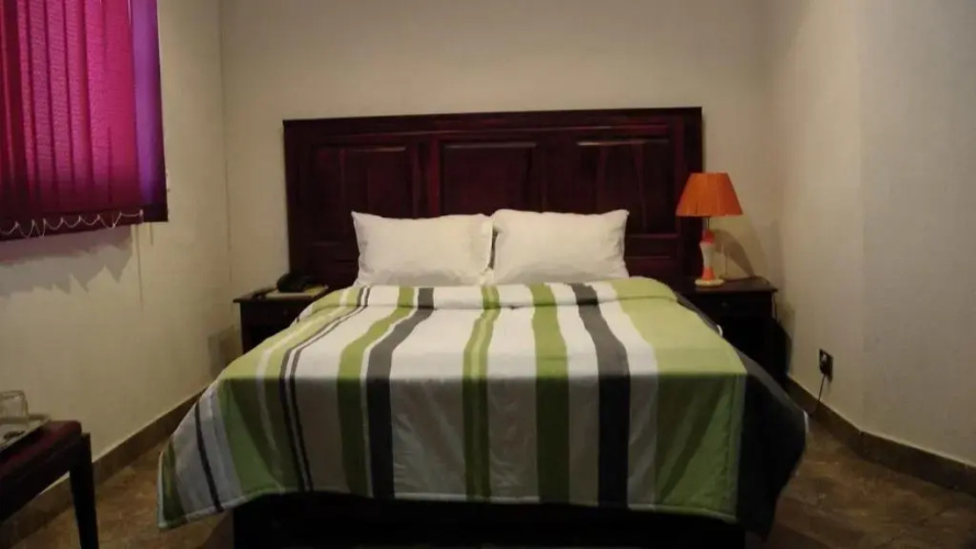 Richland Lodge Motel