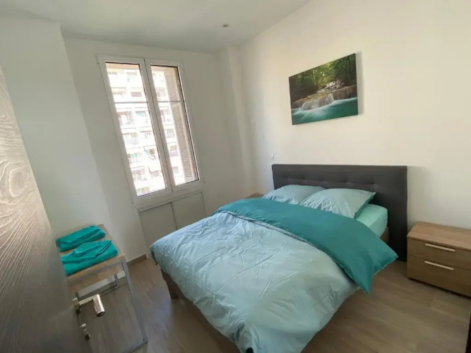 219 Promenade
