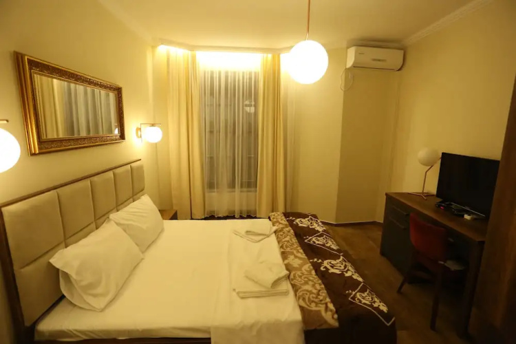 Hotel Edi Imperial