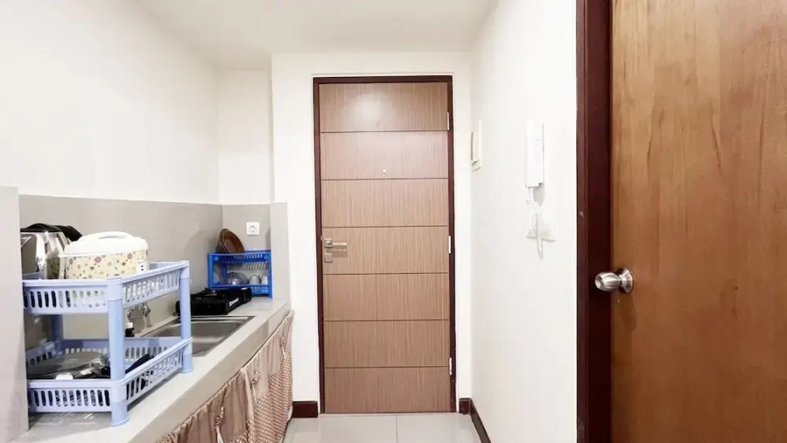 Compact Studio Room Apartment Vida View Makassar
