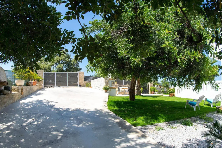 Villa Infinity