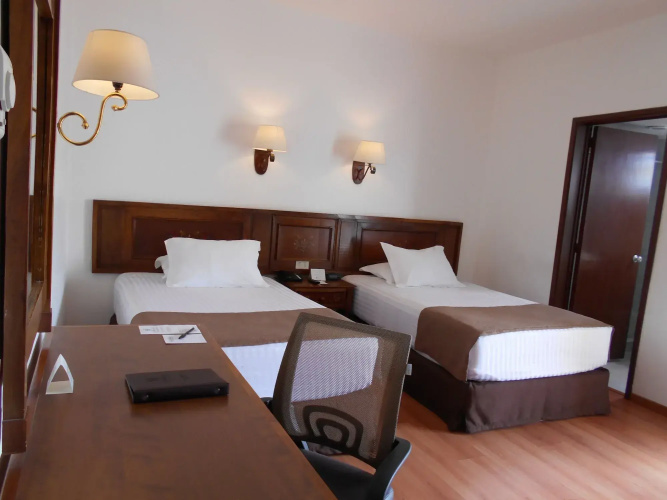 Hotel De Mendoza