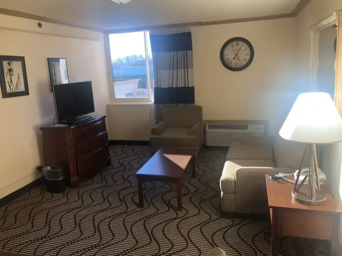 Ramada Birmingham Airport