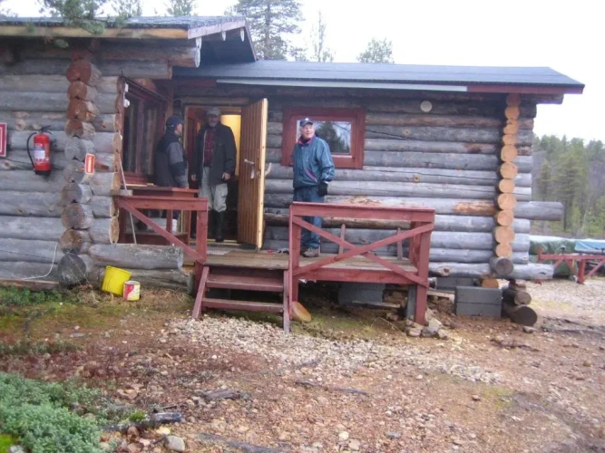 Sextuple Cottage