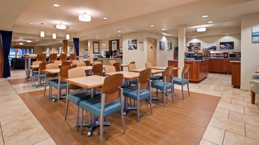 Best Western Plus Chemainus Inn photo 41