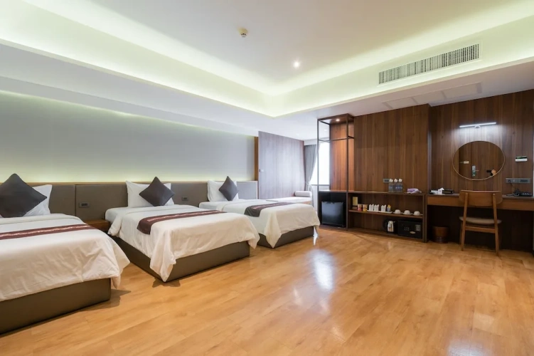 Superior Triple room