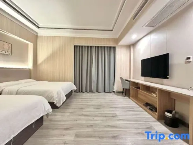 Deluxe Double Suite