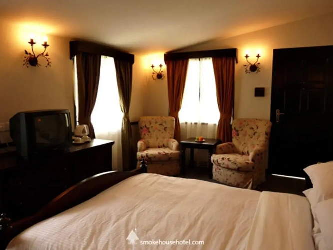 Deluxe Double room with view