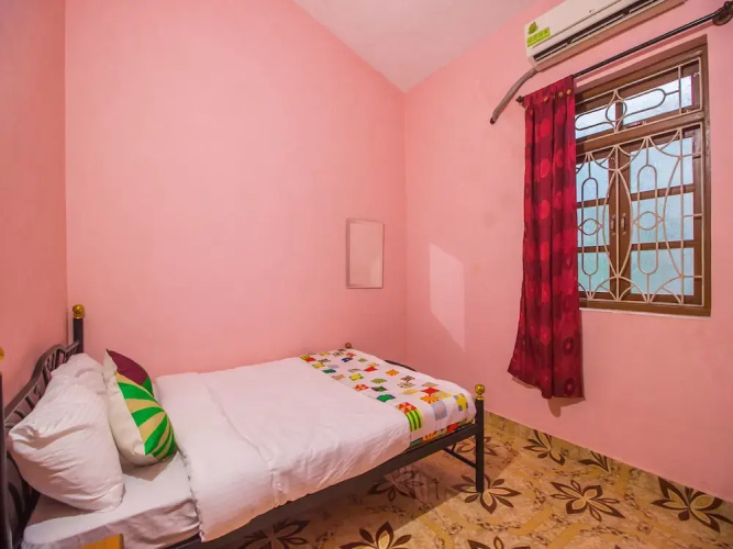 Villa Sanrit By OYO Rooms