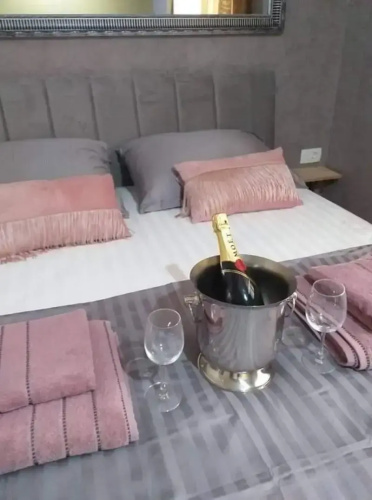 Hotel Queens