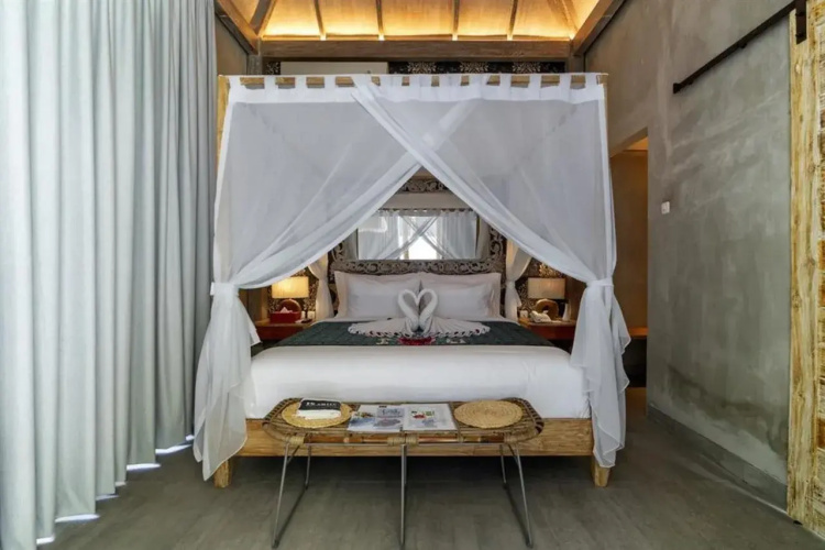 18 Suite Villa Kuta